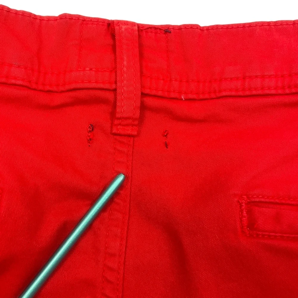 The North Face 38R Red Shorts Pockets‎